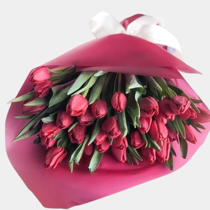 30 Red Tulips Bouquet