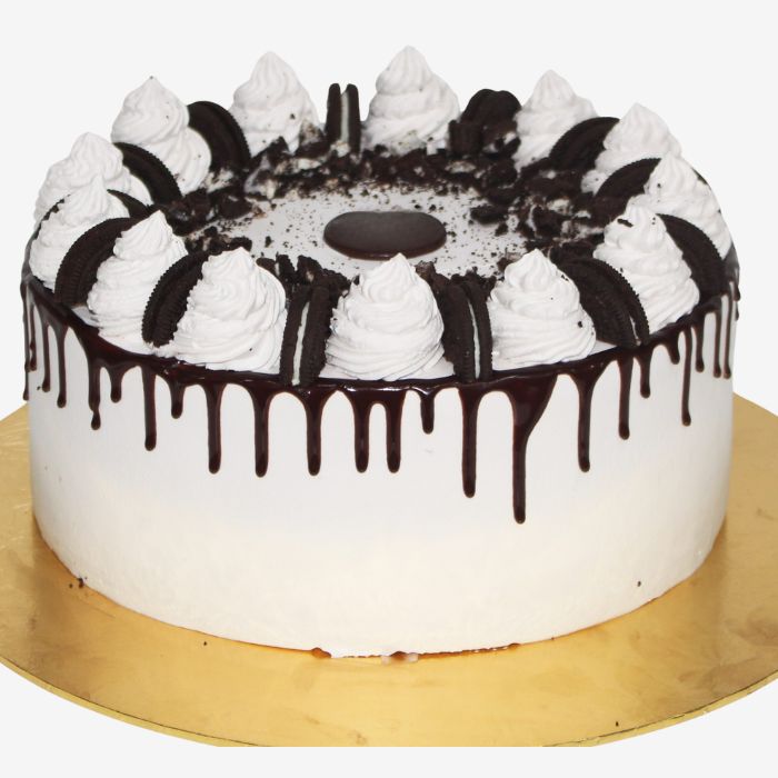 Oreo Topping Chocolate Cake